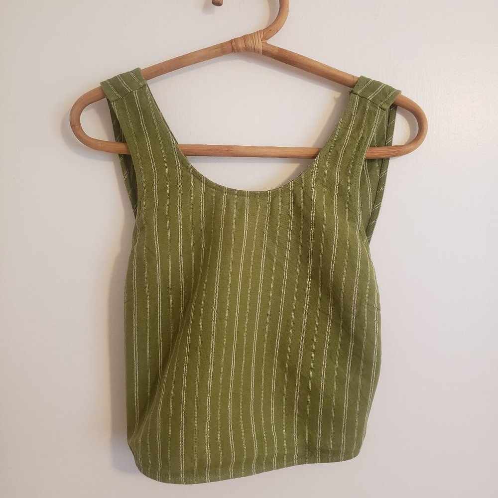 Mo:Vint Green Linen Cropped Tank Top